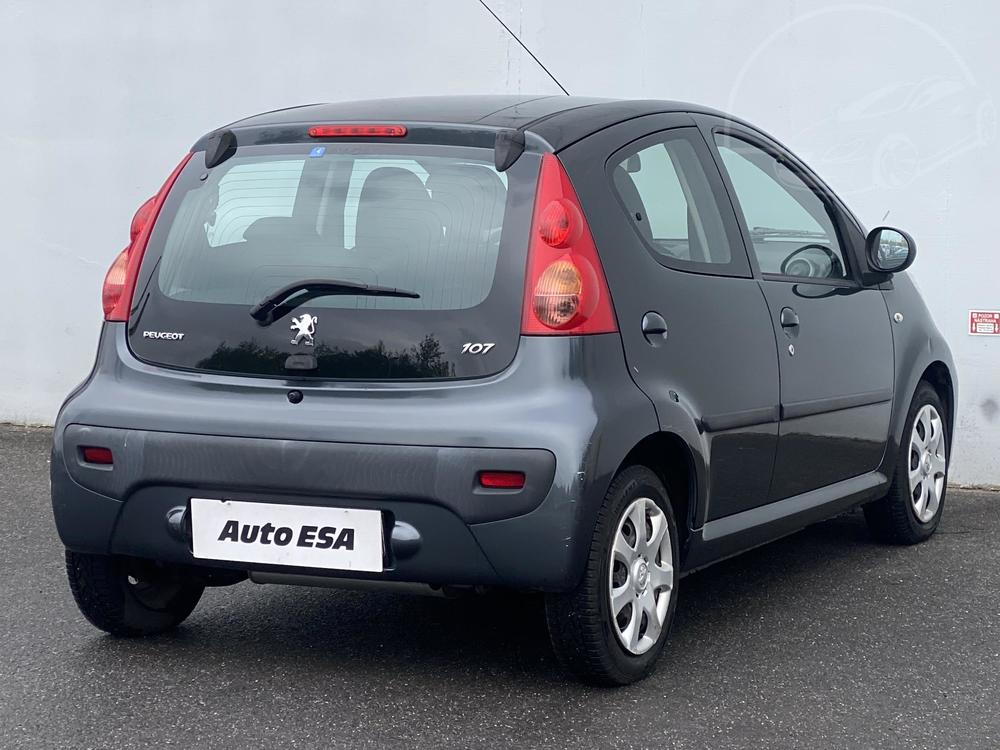 Peugeot 107 1.0 i, R