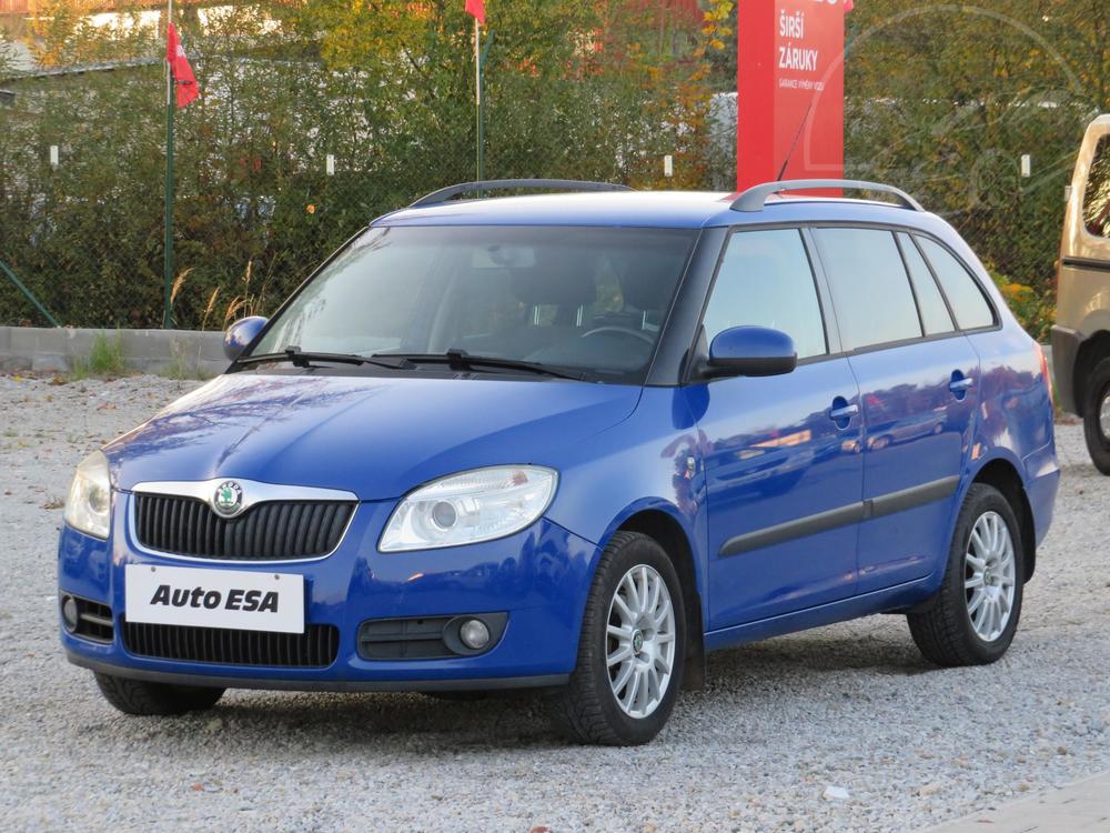 koda Fabia II 1.2 HTP Serv.kniha, R