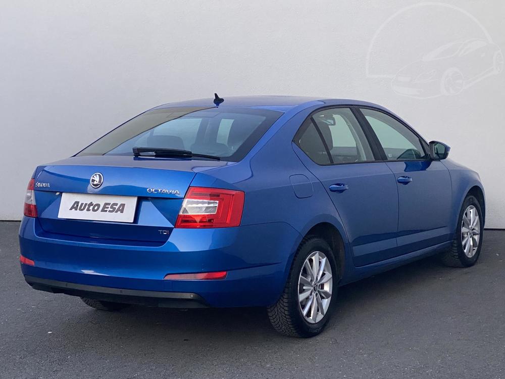 koda Octavia III 2.0 TDi, R