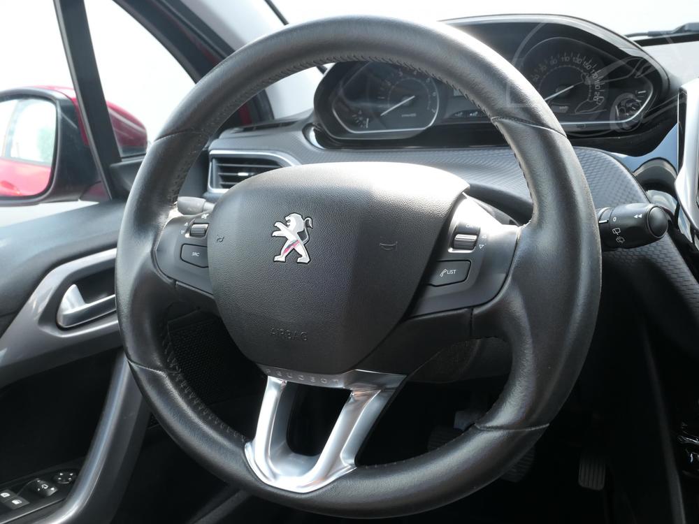 Peugeot 2008 1.2 PT Serv.kniha