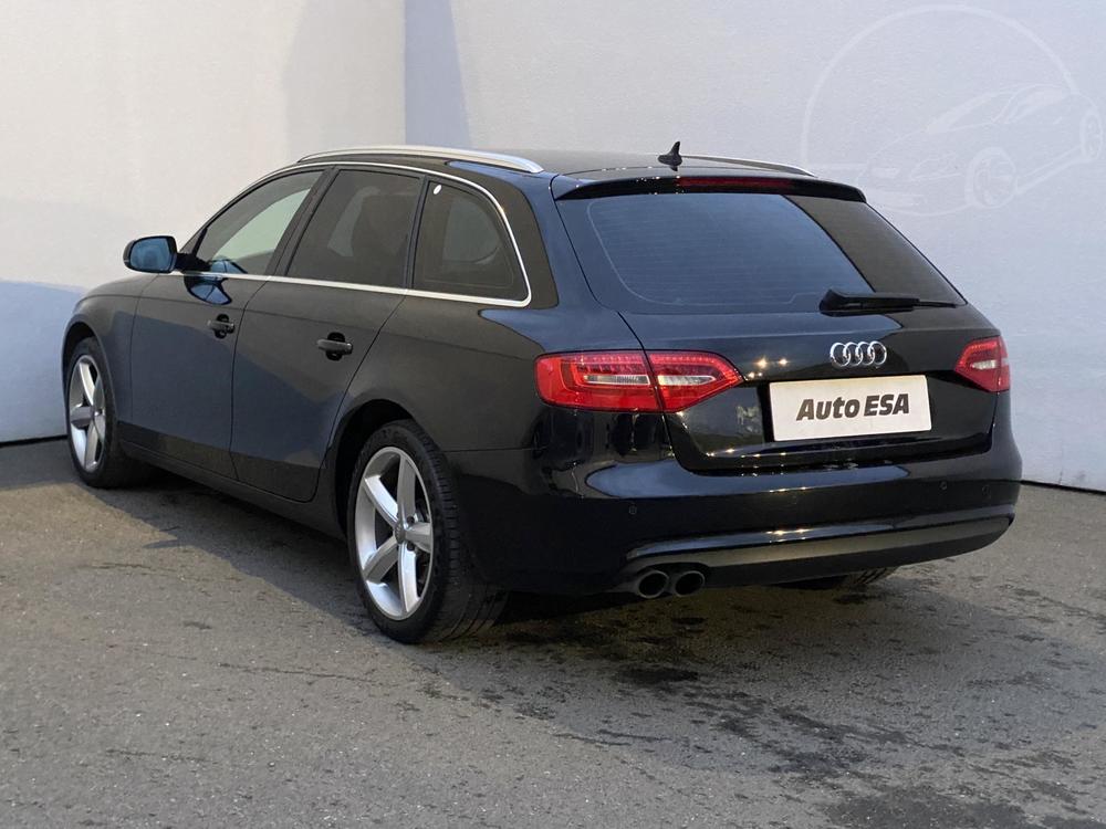 Audi A4 2.0 TDi Serv.kniha