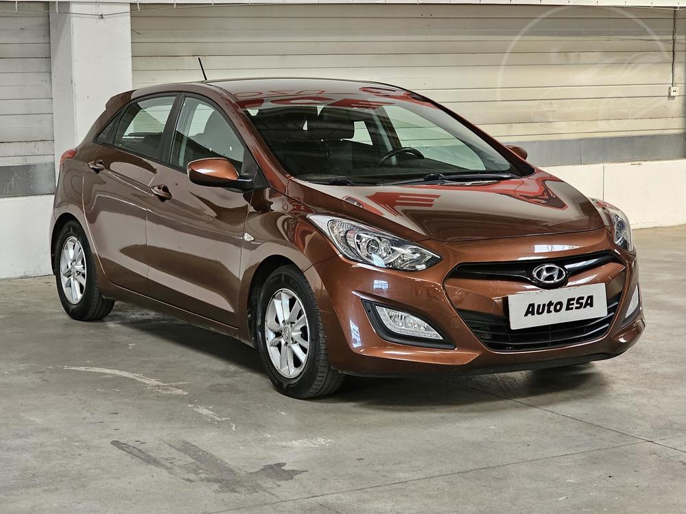 Hyundai i30 1.4 i 1.maj, ČR