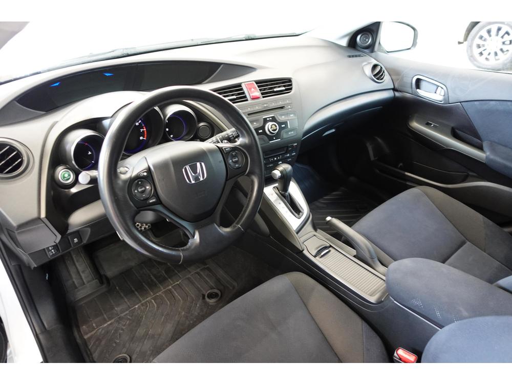 Honda Civic 1.8 i-VTEC, R