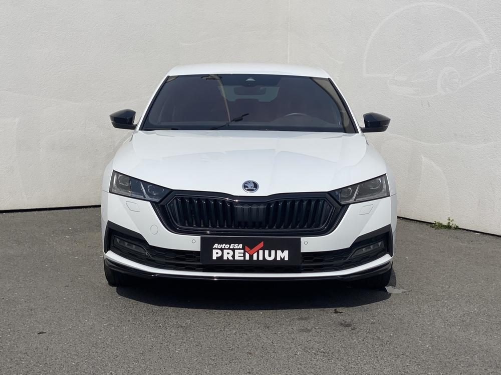 koda Octavia IV 1.5 TSi 1.maj Serv.kniha