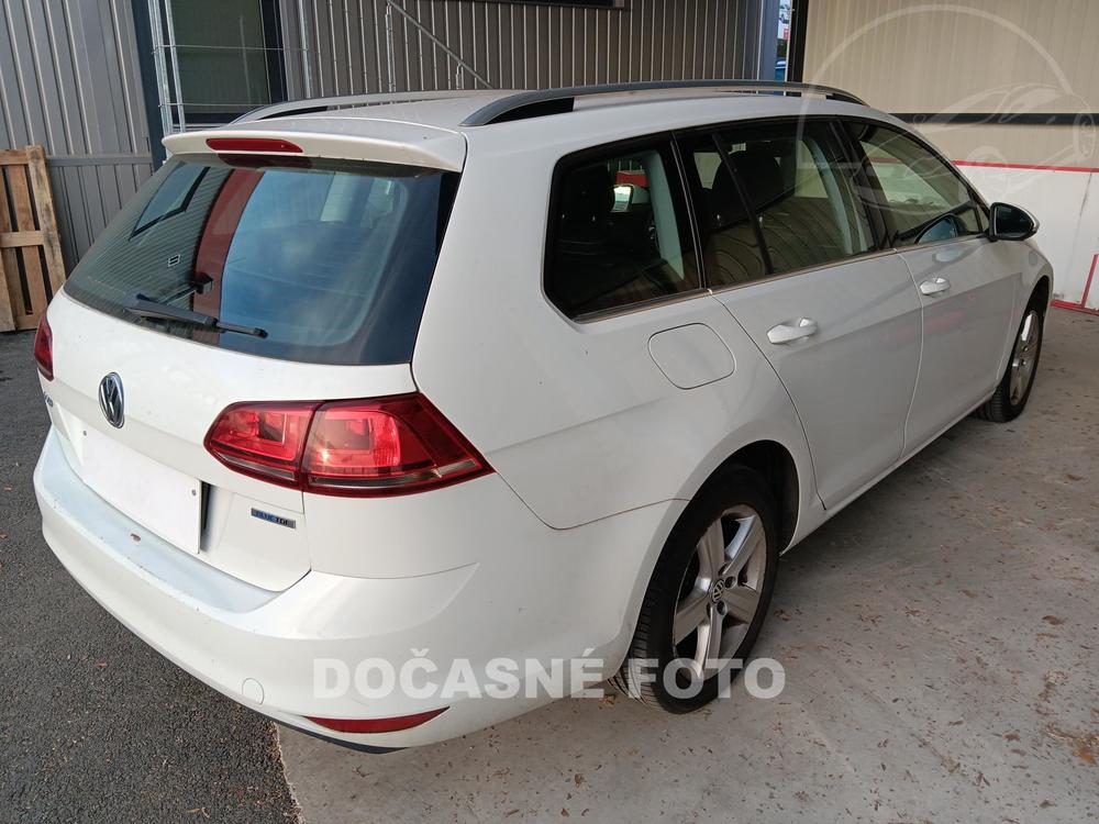 Volkswagen Golf 1.6 TDi Serv.kniha, R