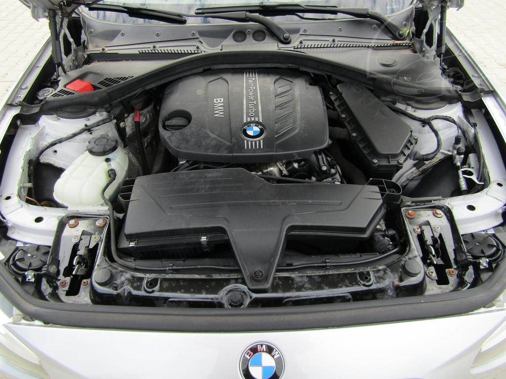 BMW 1 2.0 d, R