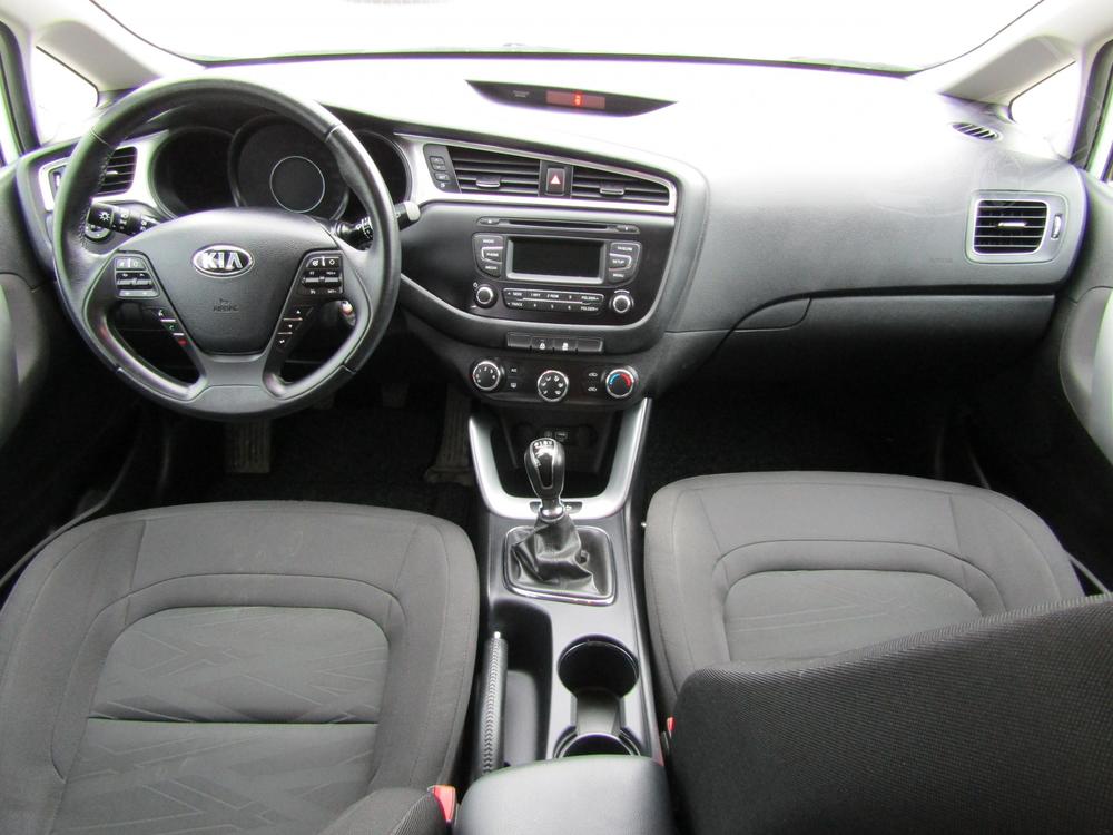 Kia Ceed 1.6 GDi 1.maj, R