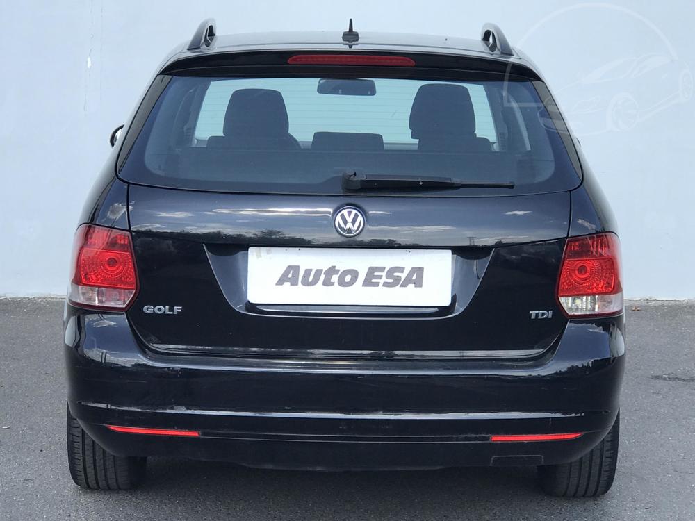 Volkswagen Golf 1.6 TDi