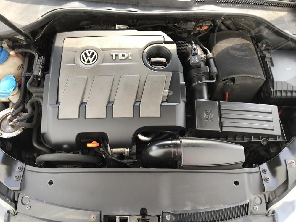 Volkswagen Golf 1.6 TDi