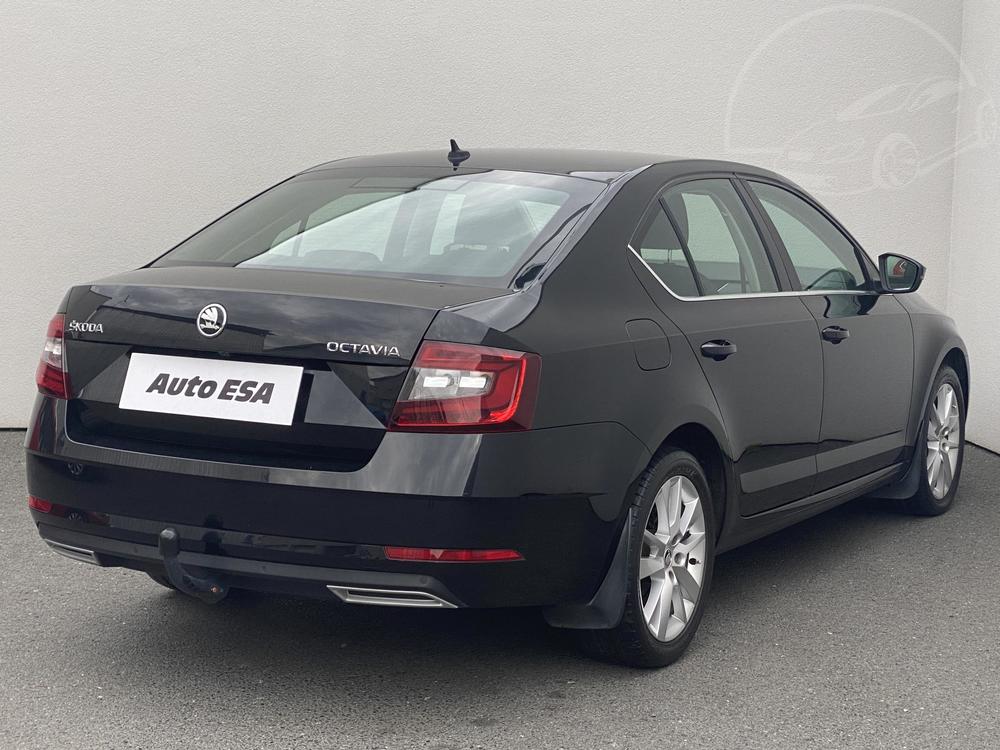 koda Octavia III 2.0 TDi, R