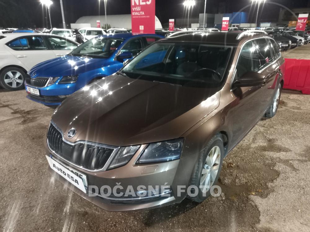 Prodm koda Octavia III 1.5 TSI Serv.kniha, R