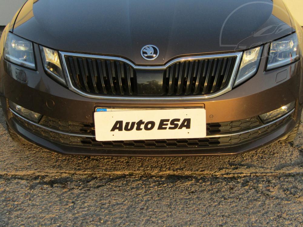 koda Octavia III 1.5 TSI Serv.kniha, R