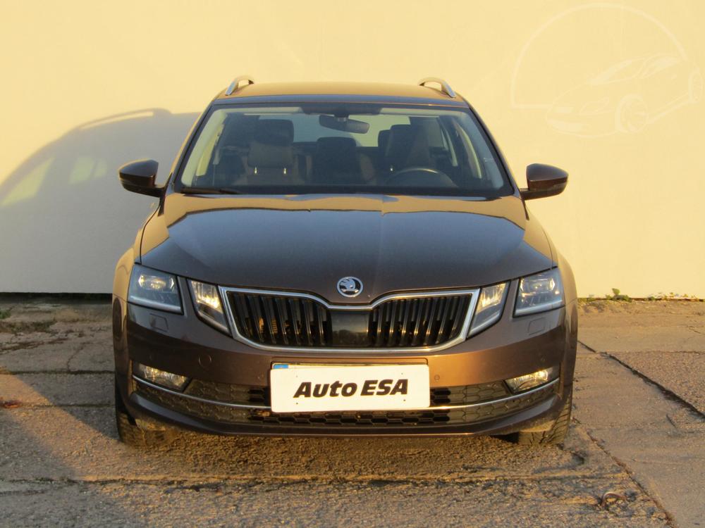 koda Octavia III 1.5 TSI Serv.kniha, R