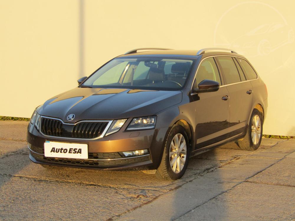 koda Octavia III 1.5 TSI Serv.kniha, R