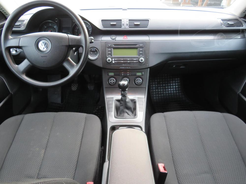 Volkswagen Passat 1.9 TDi, R