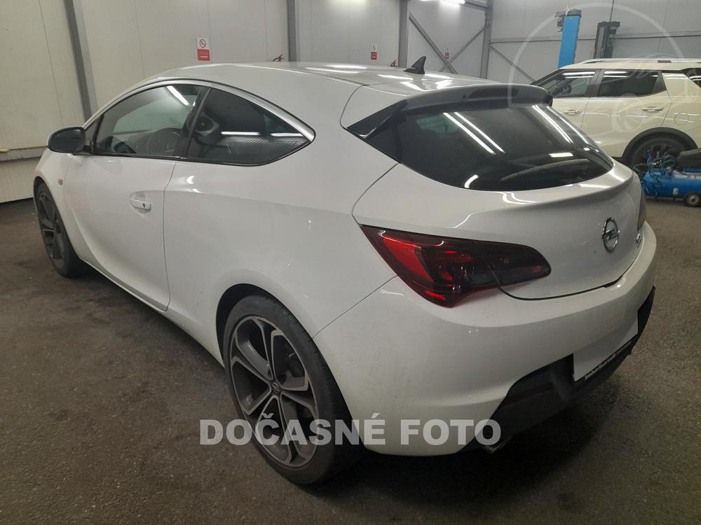 Opel Astra 1.6 T