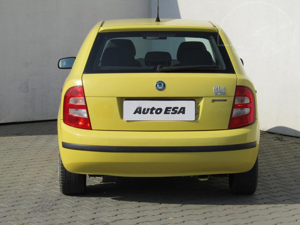 koda Fabia 1.2 i, R