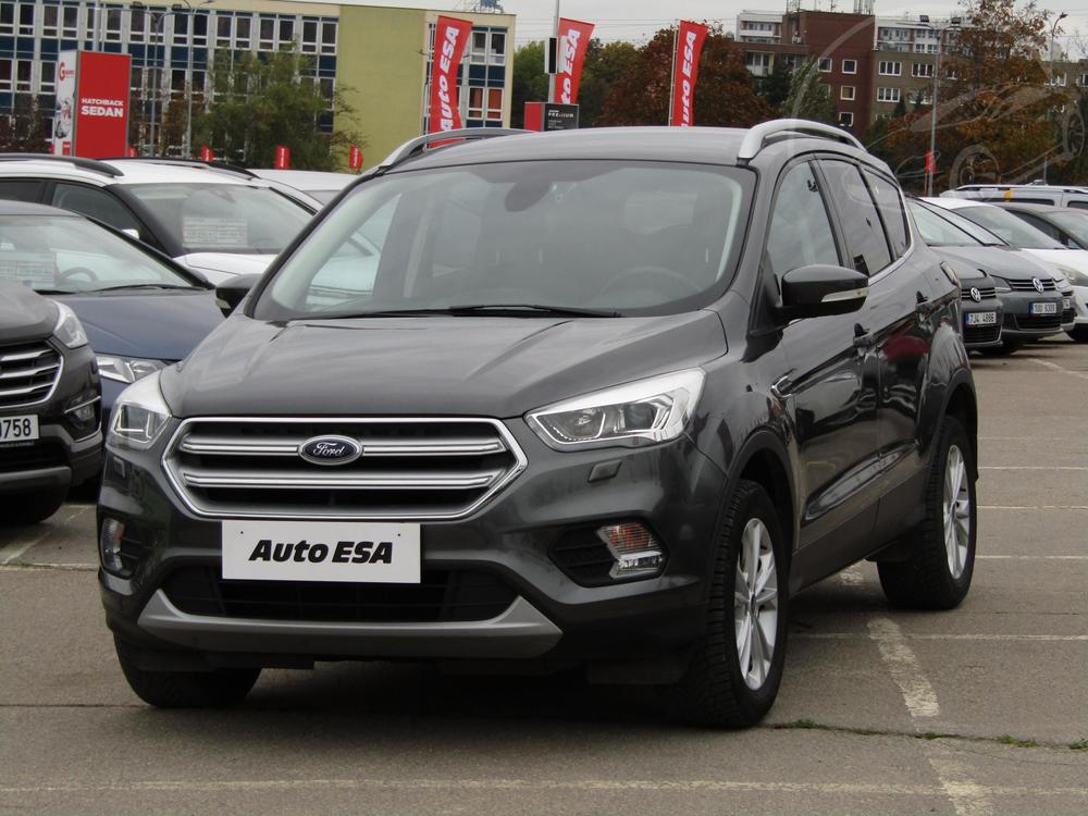 Ford Kuga 1.5 EB 1.maj Serv.kniha, R