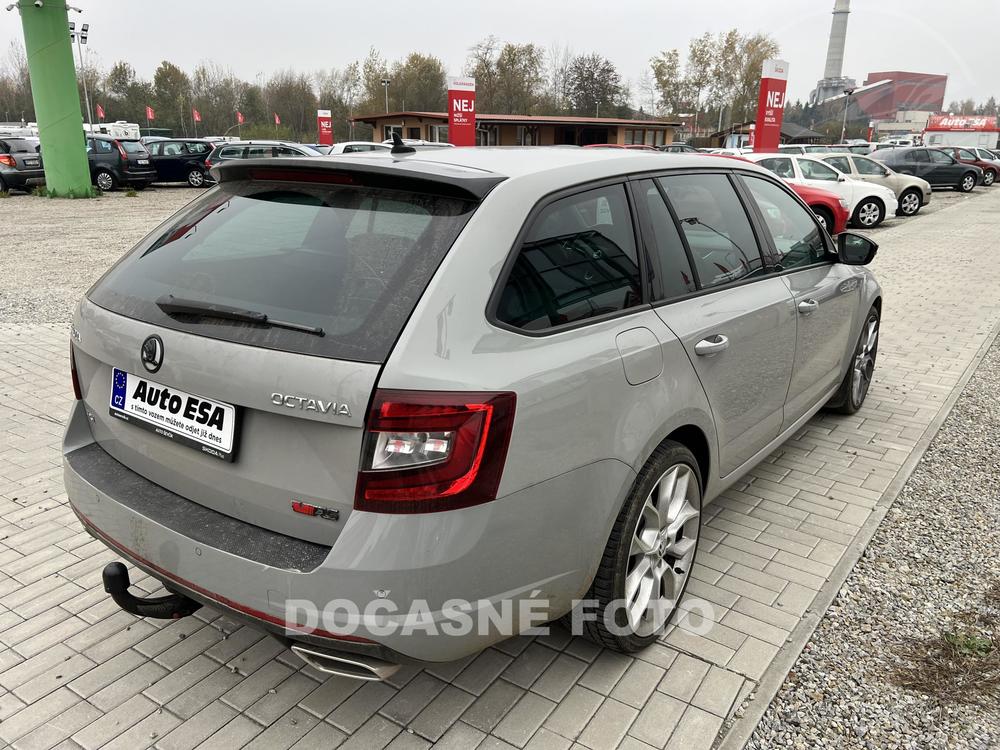 koda Octavia III 2.0 TDi, R