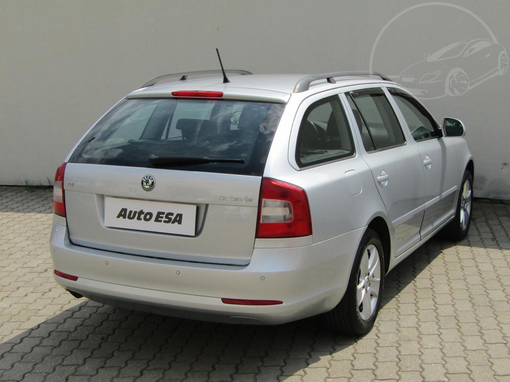 koda Octavia II 1.6 TDi, R