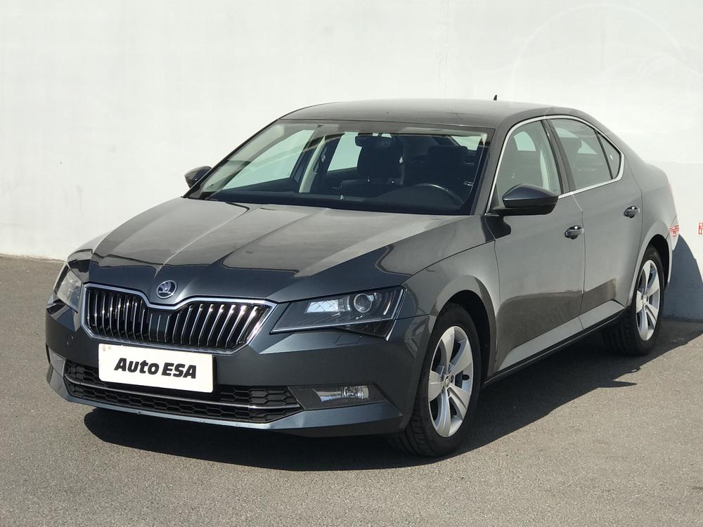 koda Superb III 2.0 TDI Serv.kniha, R