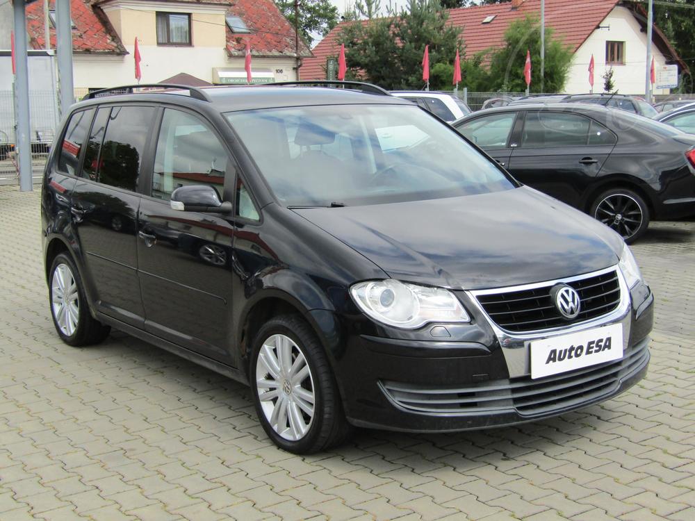 Prodm Volkswagen Touran 2.0 TDi