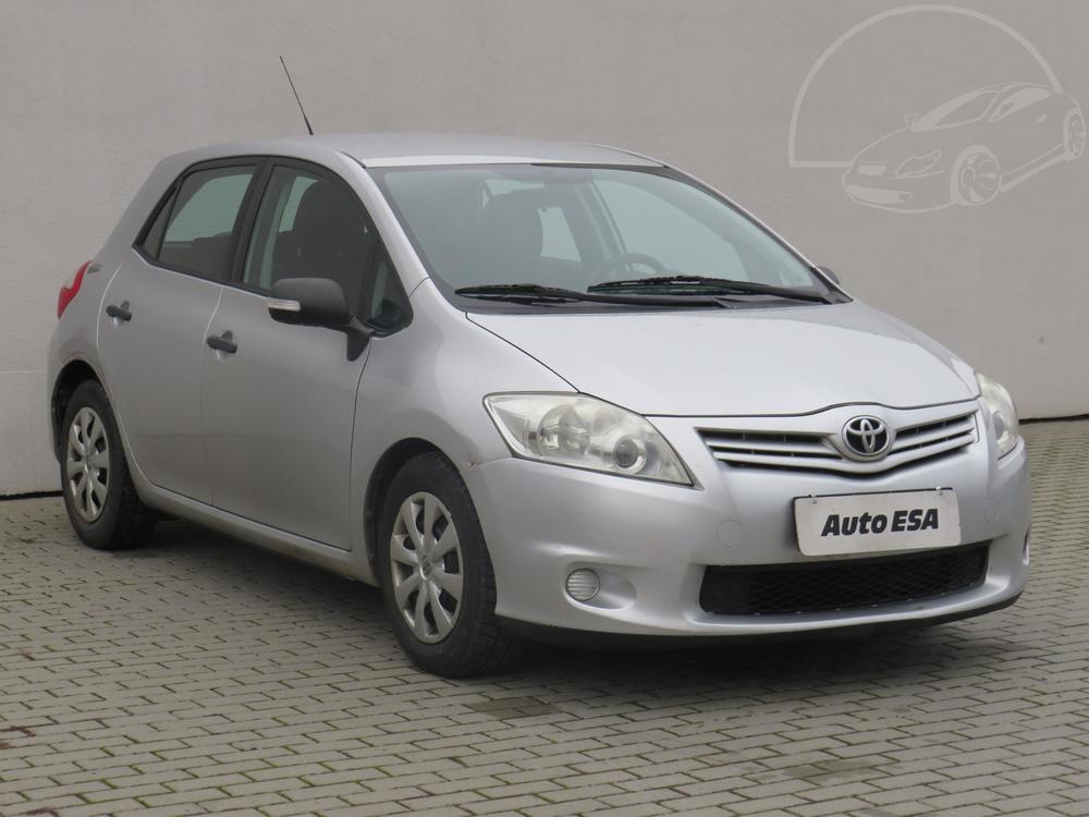 Prodm Toyota Auris 1.4 D-4D