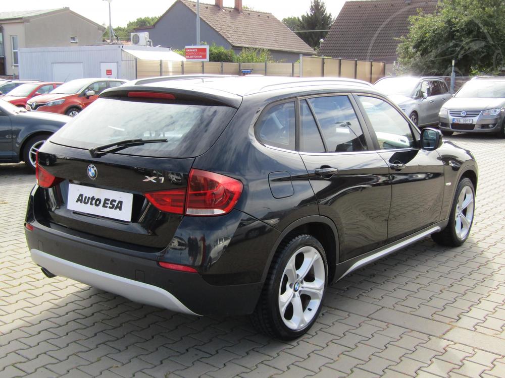 BMW X1 2.0 D, R