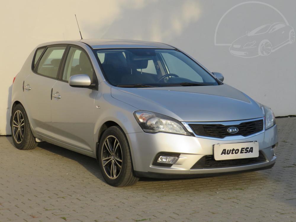 Prodm Kia Ceed 1.4 i, R