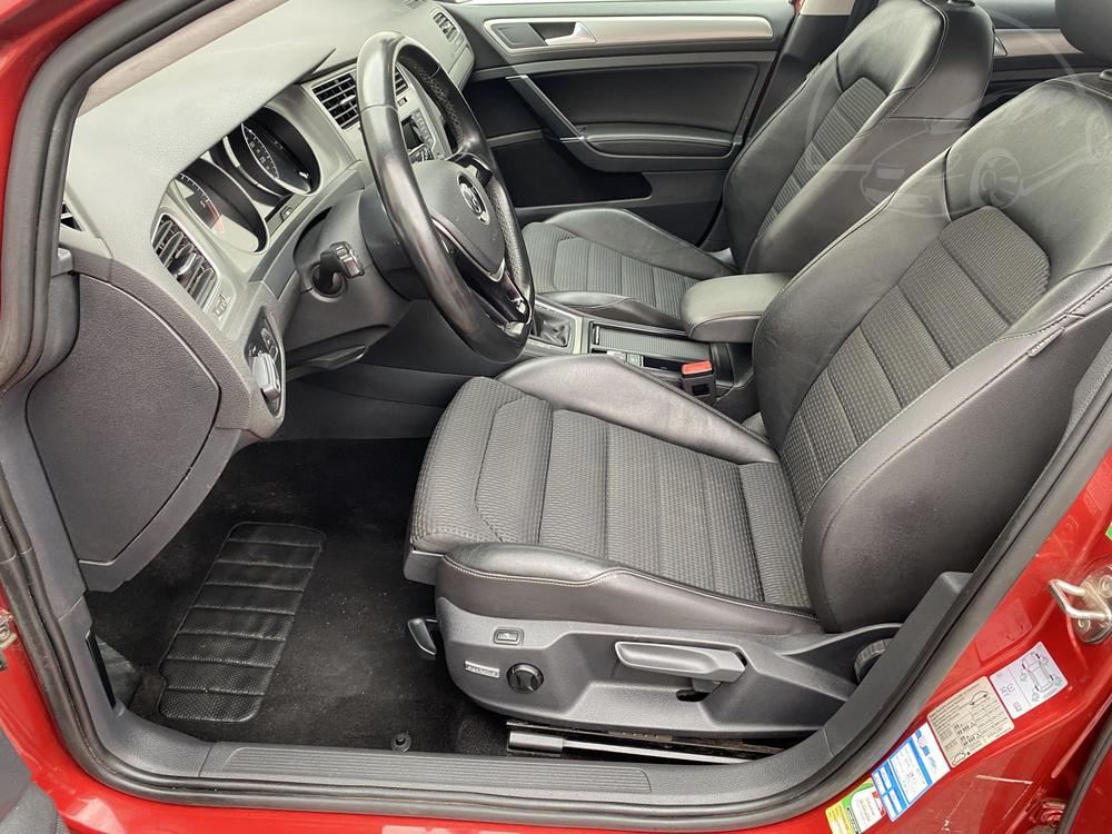 Volkswagen Golf 1.6 TDi