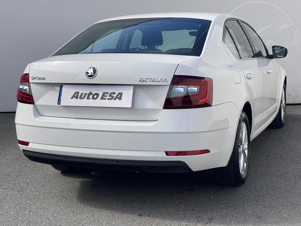 koda Octavia III 1.6 TDi 1.maj