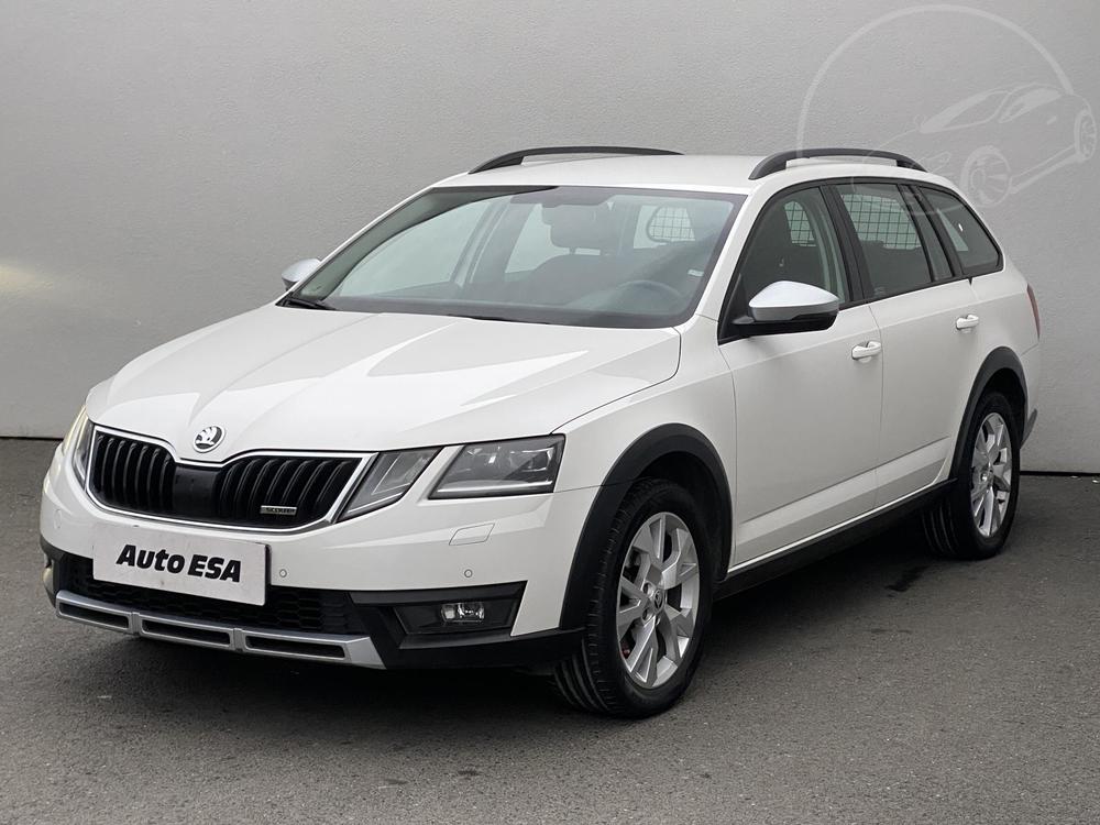 koda Octavia III 2.0 TDi Serv.kniha, R