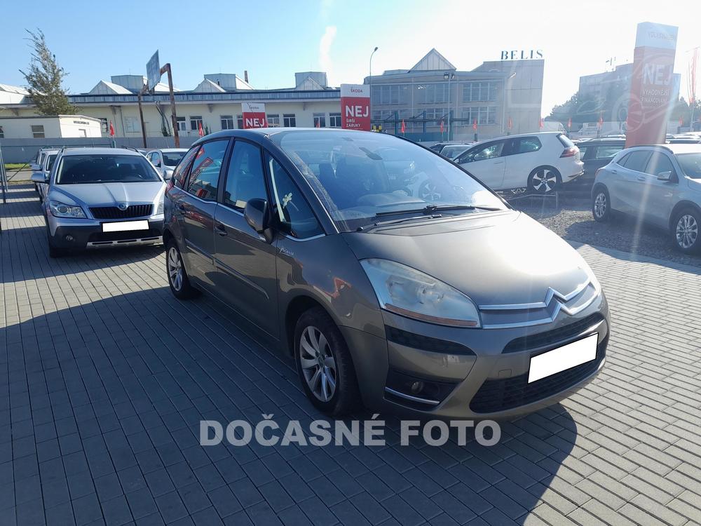 Citroën C4 Picasso Xsara 1.6 1.maj Serv.kniha, ČR