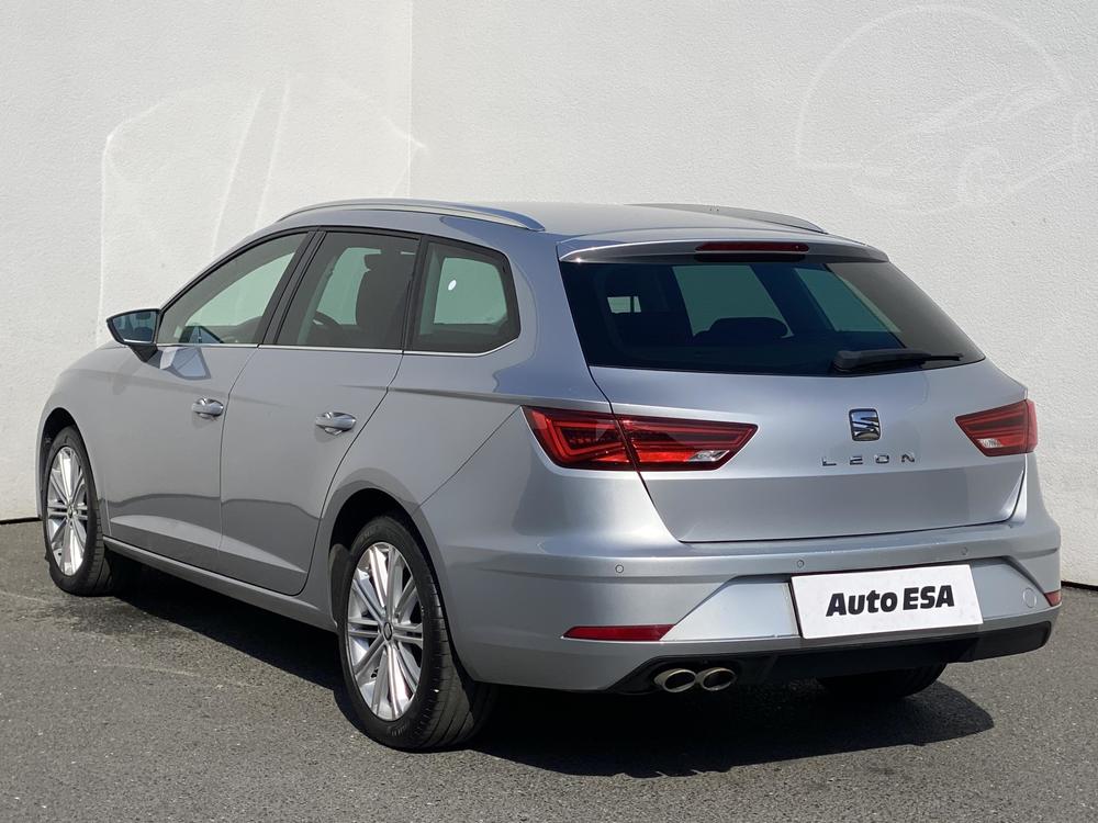 Seat Leon 2.0 TDi Serv.kniha