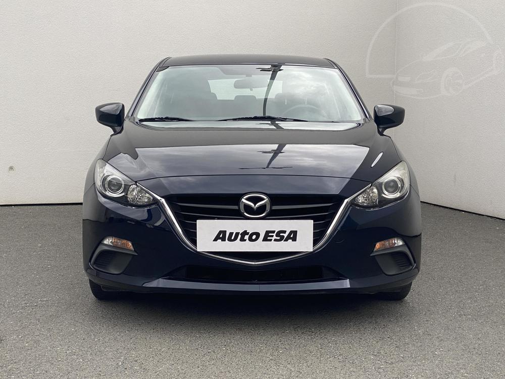 Mazda 3 1.5 i, R