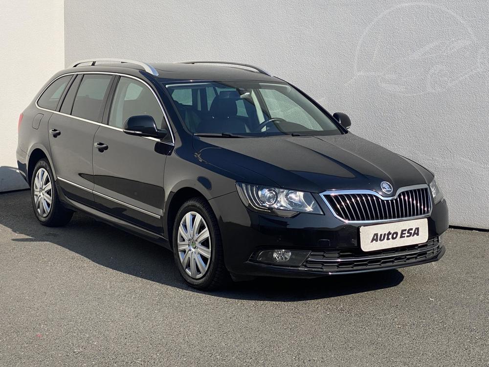 Prodm koda Superb II 2.0 TDi Serv.kniha