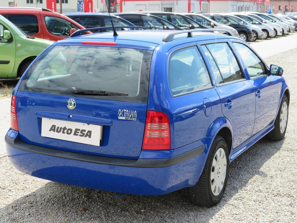 koda Octavia 1.4 i Serv.kniha