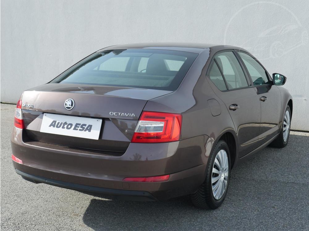 koda Octavia III 2.0 TDi, R