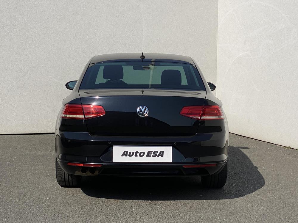 Volkswagen Passat 1.8 TSi Serv.kniha