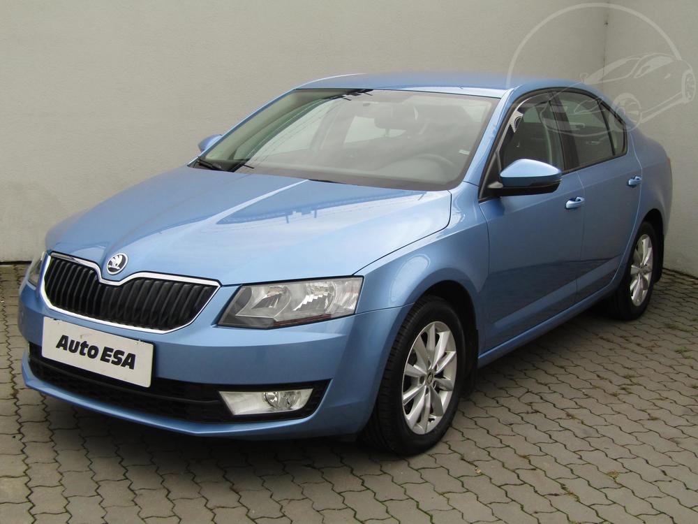 koda Octavia III 1.6 TDI, R