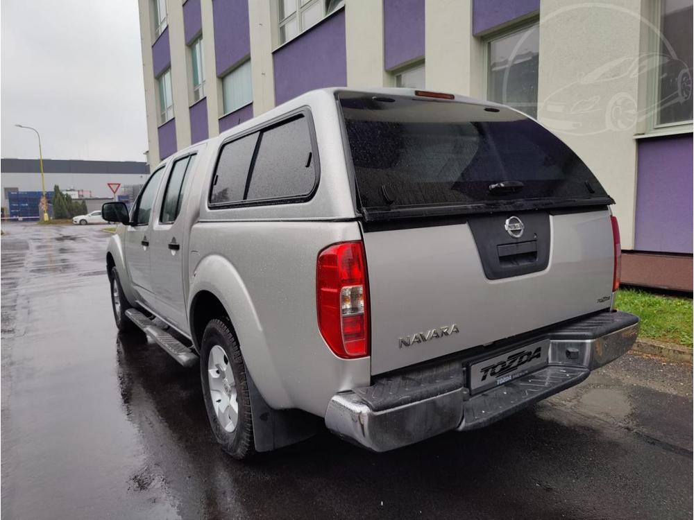 Nissan Navara 2,5 DCi / automat /