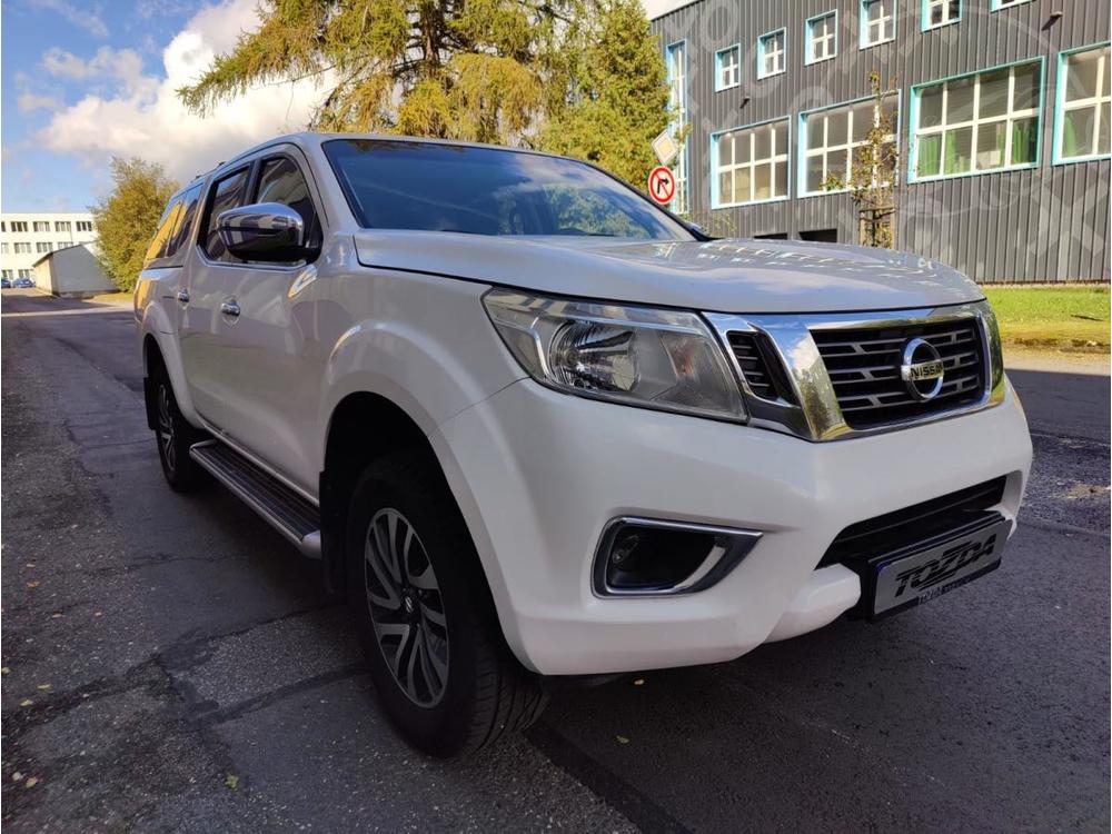 Nissan Navara 2,3 dCi 4WD / Tekna / servis.k