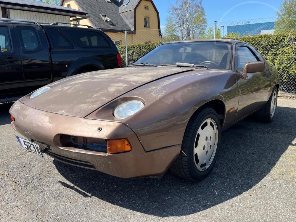 Porsche 928 4,4 V8 unikt