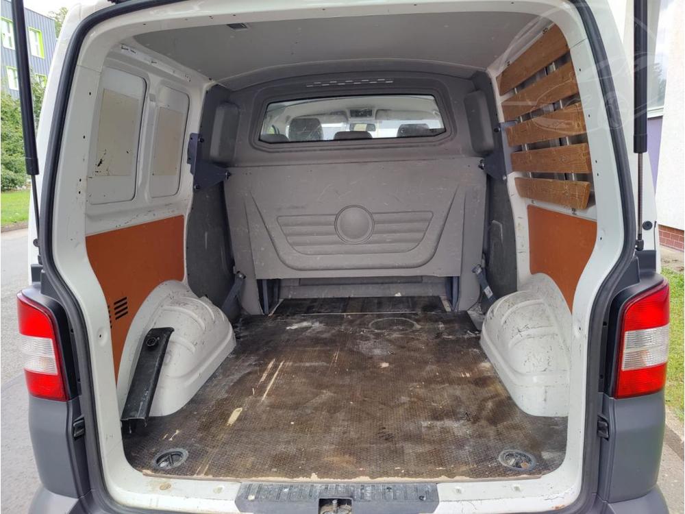 Volkswagen Transporter 2,0 TDi  -1-