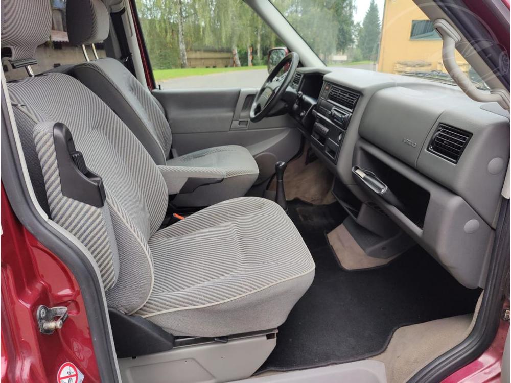 Volkswagen Multivan 2,5 TDI / 75 kW /