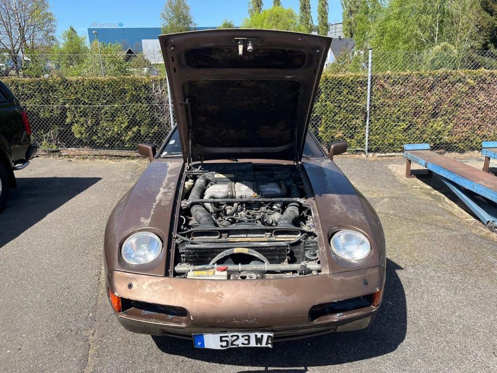 Porsche 928 4,4 V8 unikt