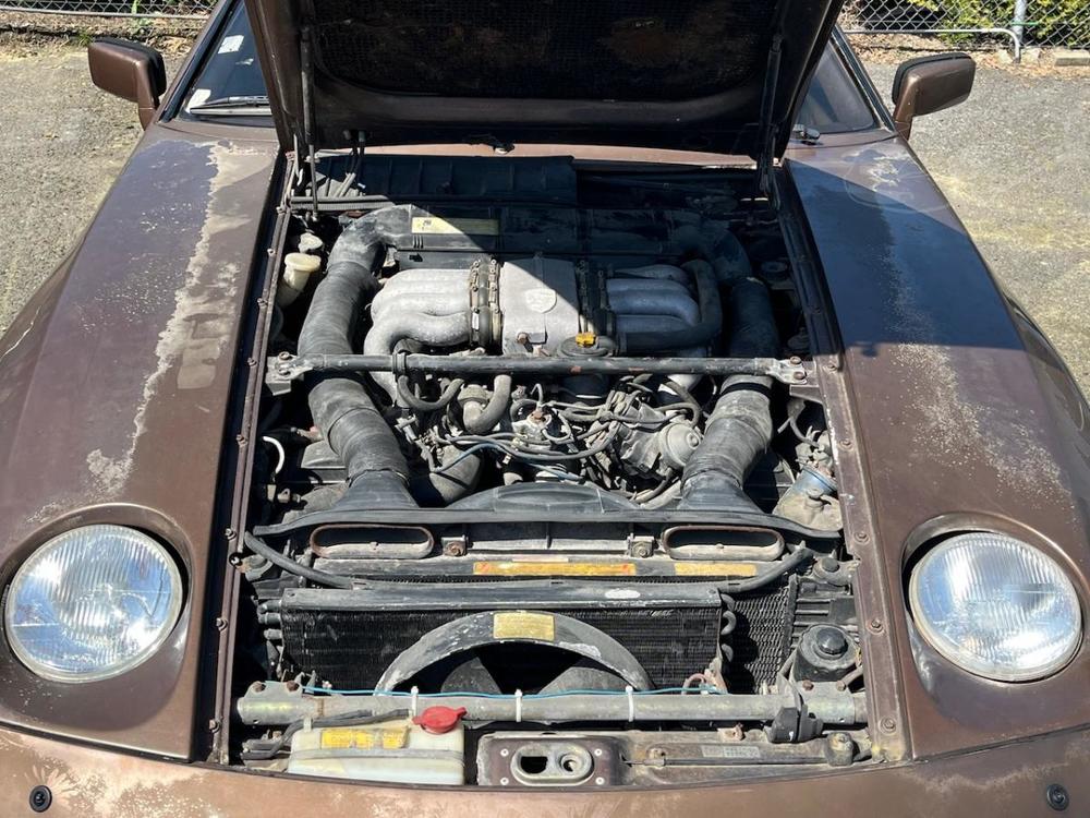 Porsche 928 4,4 V8 unikt