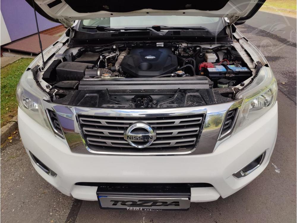 Nissan Navara 2,3 dCi 4WD / Tekna / servis.k