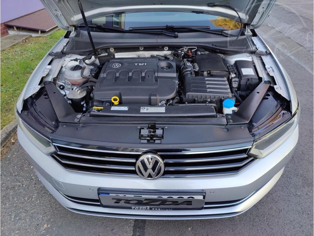 Volkswagen Passat 2,0 TDI / servis.kn. / 110 kW