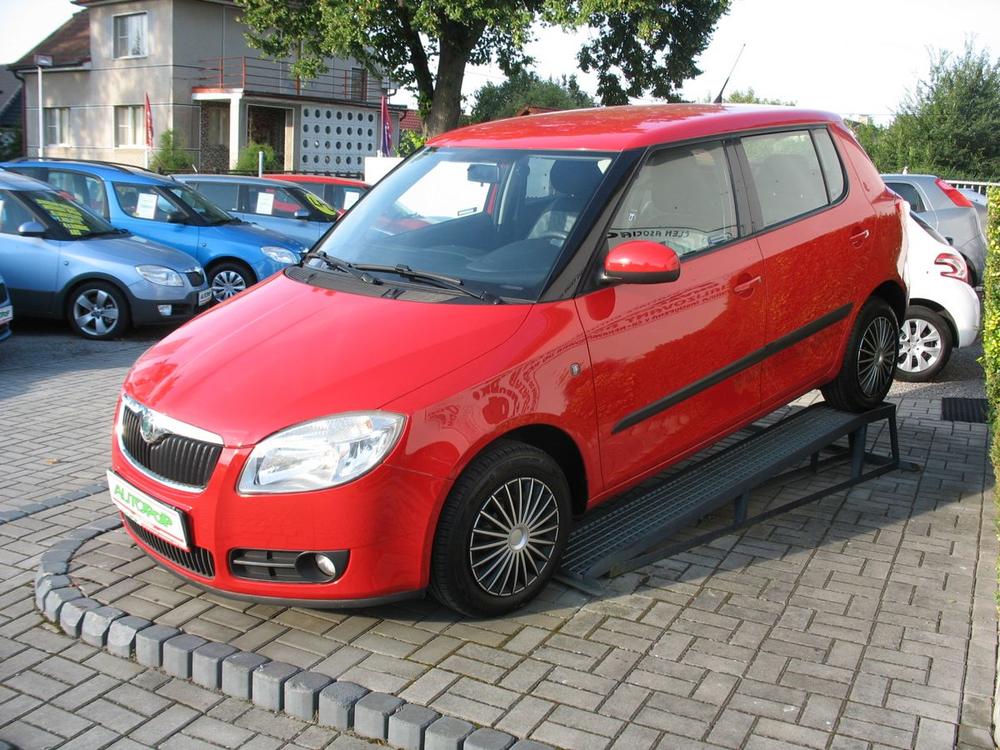 koda Fabia II 1,6i-77 kW AUTOMAT